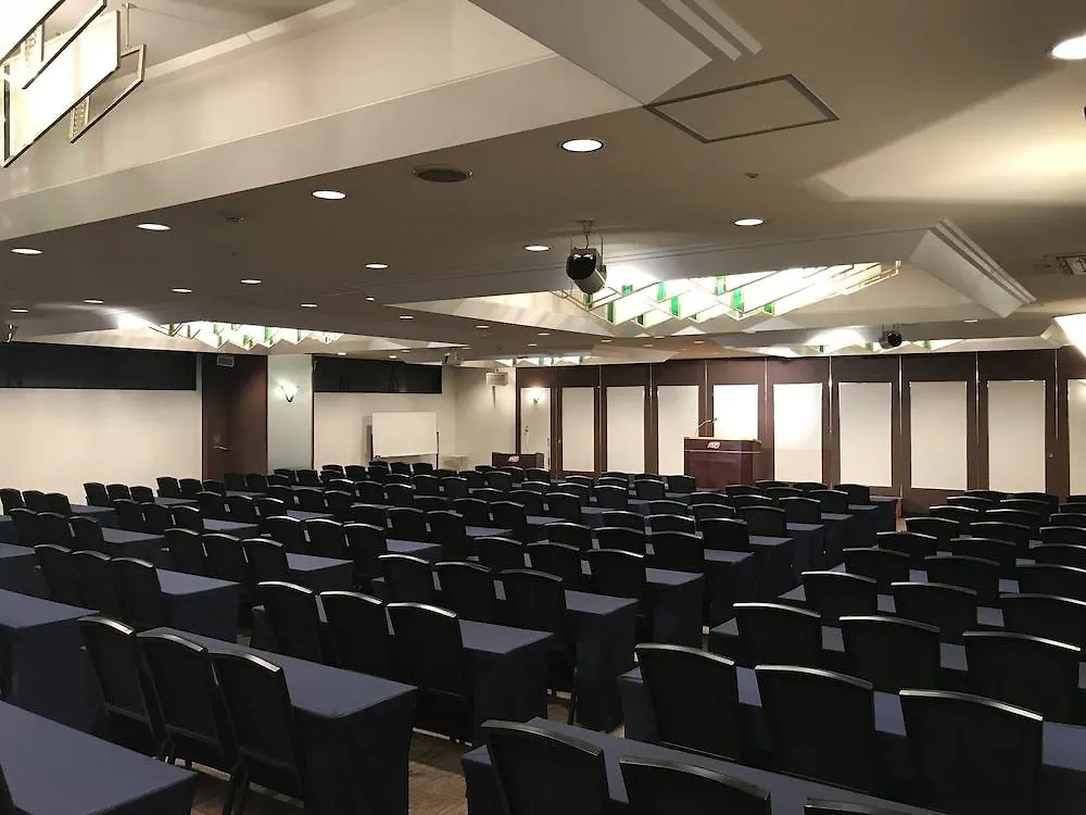 Apa Hotel Sapporo Odori Ekimae Minami